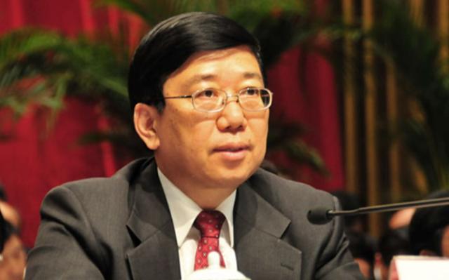 四川贪官李春城落马记——被捕时大惊失色，赶忙销毁手机里的证据