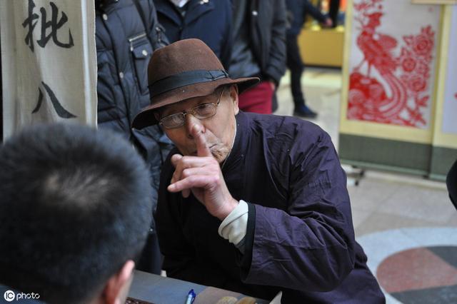 揭秘江湖八大门：俗话说，穷@￥，富烧香，这两句话一点不错