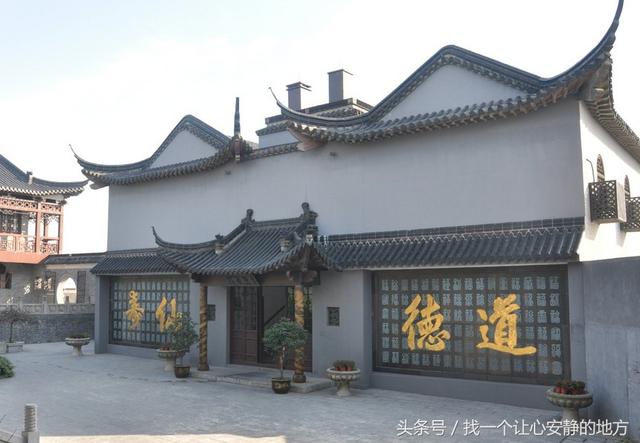 旅游景区先生说我男朋友有二婚的命，我该怎么办？