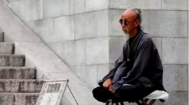 @￥先生说的话都是你心里想做不敢做的事