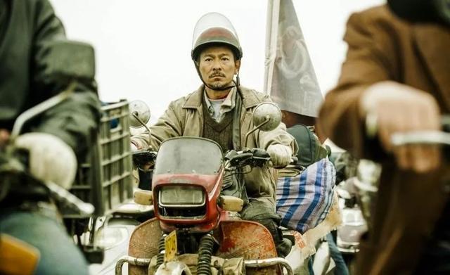 这个努力的男人能红40年，娱乐圈谁都挡不住