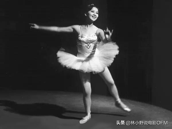 周星驰《食神》魔性女评委，当时破产失婚，刚要跳楼接到片约