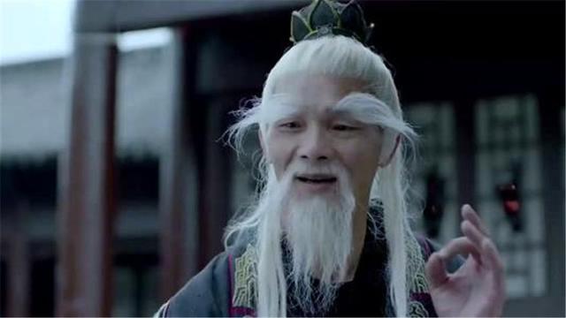 袁天罡：“王”字少一笔，你会先想到什么字？字不同人生也不同