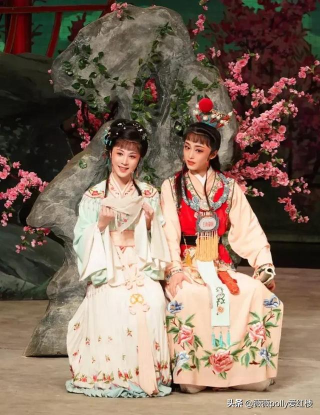 林黛玉属羊吗？抠细节也许不是，林妹妹最有可能是龙女，或者属猴
