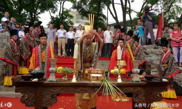 生辰平安起运交运诀及其运用