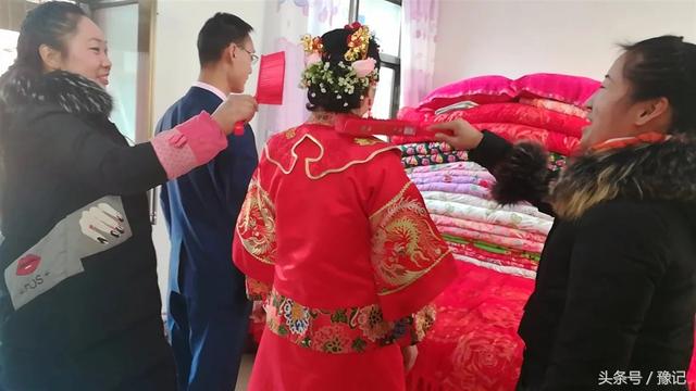 农村结婚有多少讲究？安阳农村婚礼，选日子迎亲闹洞房，头头是道