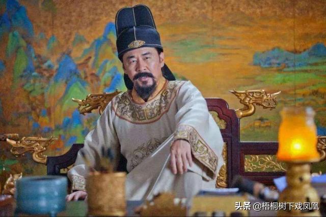 北宋定都开封的迷信说法，赵匡胤庙里@￥，结果连他自己都惊讶了