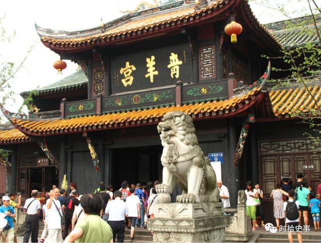 风里雨里，算（piàn）命（ zǐ ）大师在景区等你