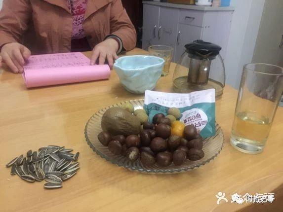风里雨里，算（piàn）命（ zǐ ）大师在景区等你