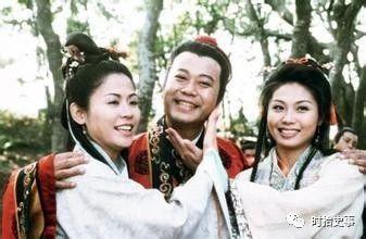 风里雨里，算（piàn）命（ zǐ ）大师在景区等你