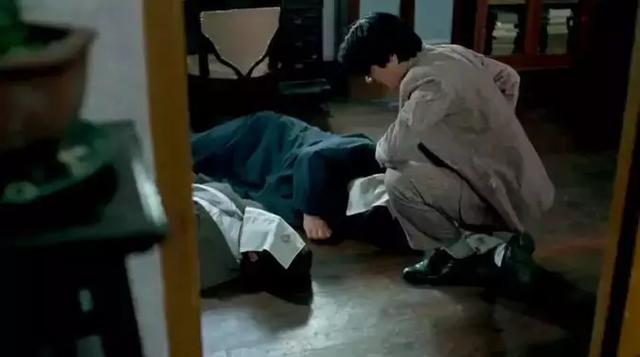 28年前，国产“盗墓片”，内容非常具有“想象力”