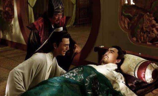 一相士给人@￥说他会饿死，皇帝说“我让他富裕”结果相士说对了