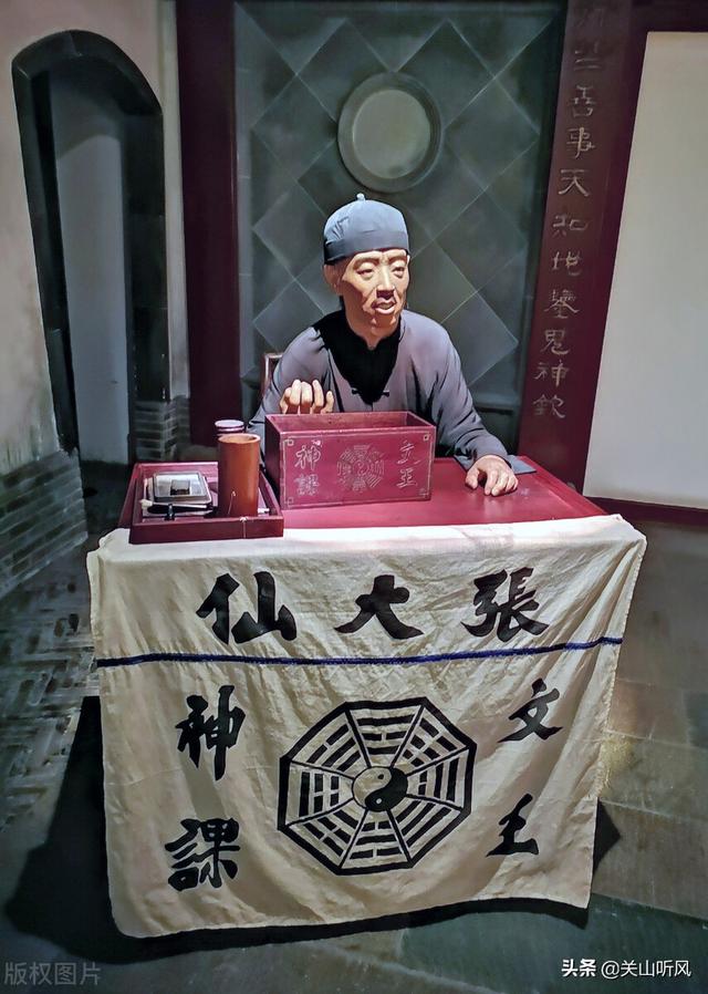 农村俗语：穷人不用把命算，只对圈里猪仔看，啥意思？有道理吗？