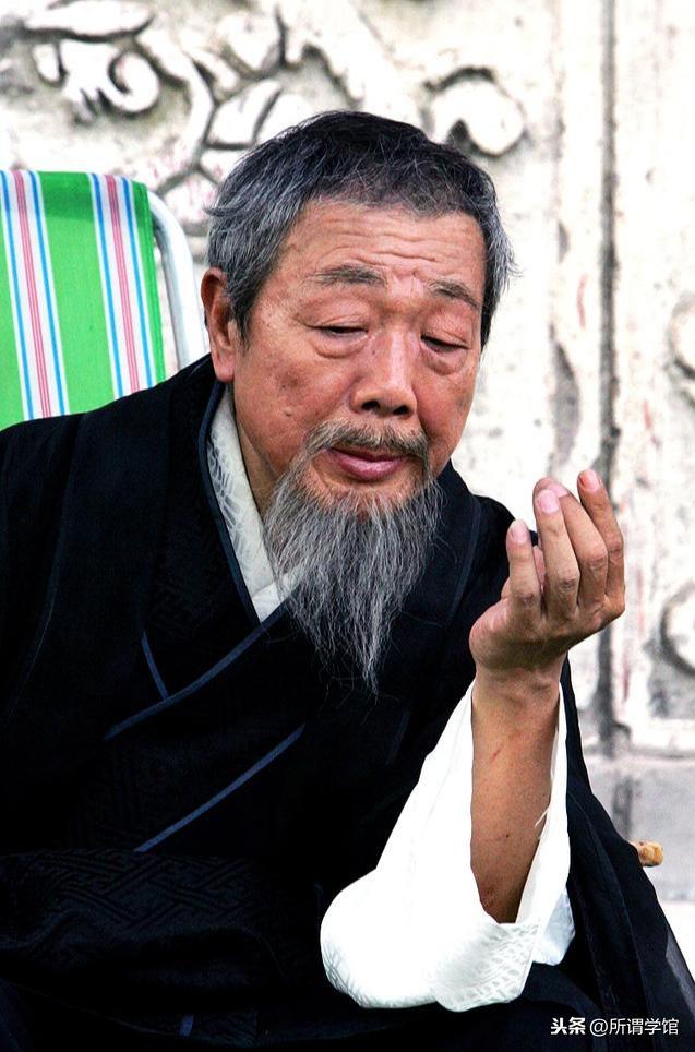 @￥先生@￥准吗？蒋介石曾找他@￥