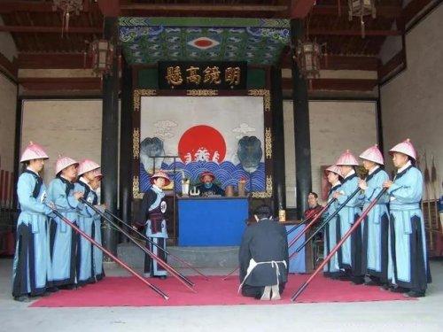 心如蛇蝎美少妇，用奇特办法害死老丈夫，县令乔扮@￥先生破奇案