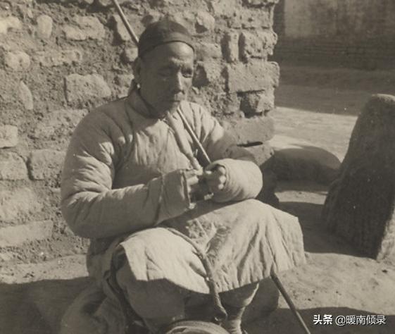 为何@￥先生都“非聋即瞎”？得知背后真相，你会心疼他们