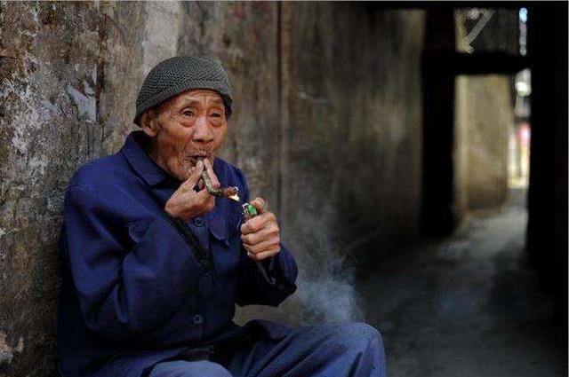 农村俗语“人旺财不旺，财旺人不旺”怎么理解？你认同吗？