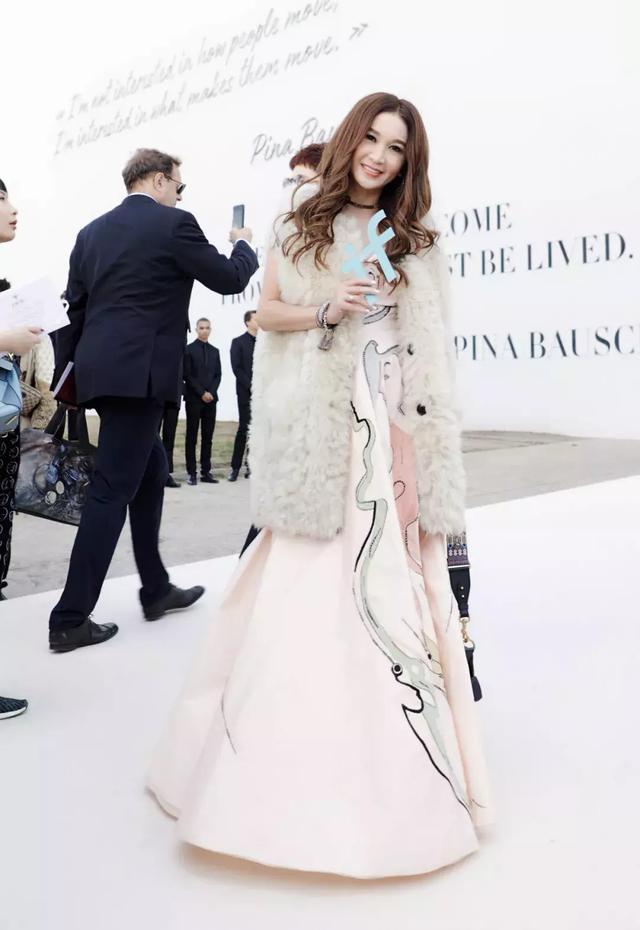 Angelababy 、赵丽颖衷爱的Dior，这次大秀有哪些看点？