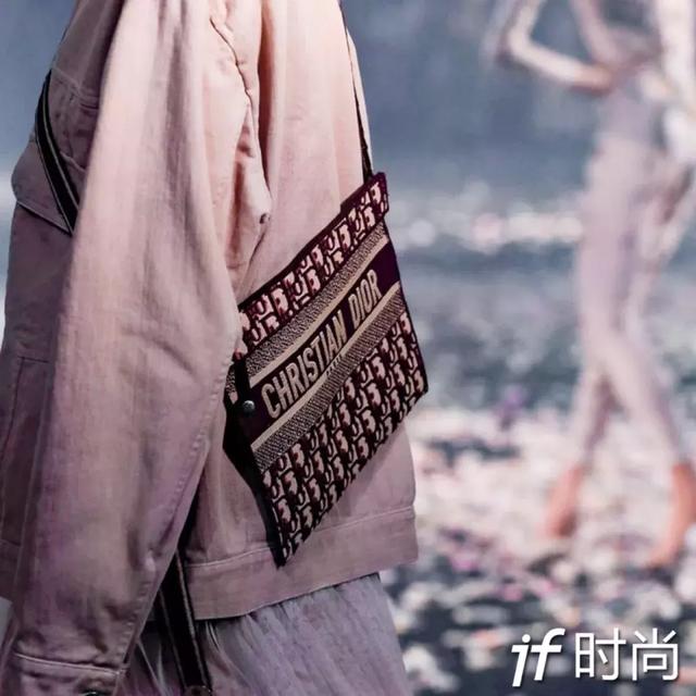 Angelababy 、赵丽颖衷爱的Dior，这次大秀有哪些看点？