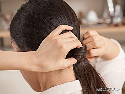 俗语“头无脑油脚无汗，到老都是穷光蛋”，啥意思？有道理吗？