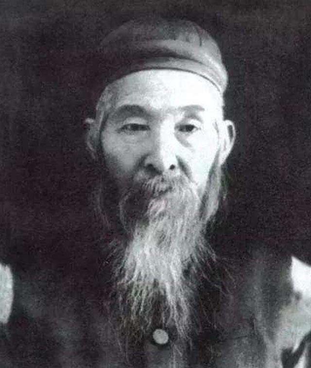 孙禄堂70岁大败日本五大高手，3年后预感大限将至，提前让人烧纸
