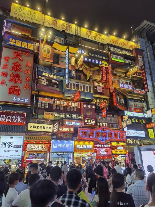 没有哪座城，比它更会玩流量