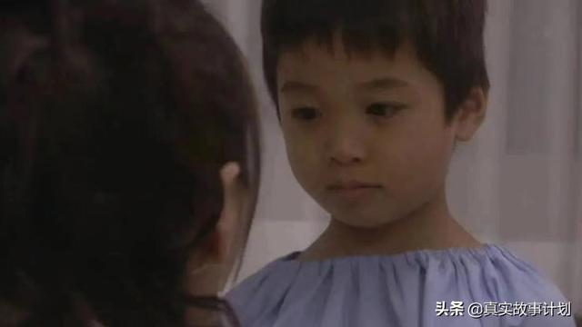 父母离婚后被父亲藏匿，7岁女孩的恐惧与谎言，让人泪目