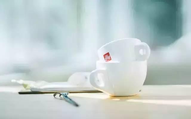 关于@￥的3个小故事，看完第3个才恍然大悟