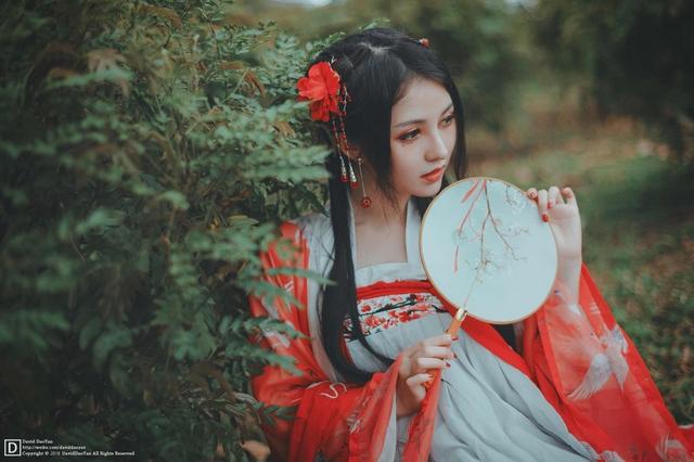 搞笑段子：年轻人去@￥，算到了第二天被车撞结果第二天？