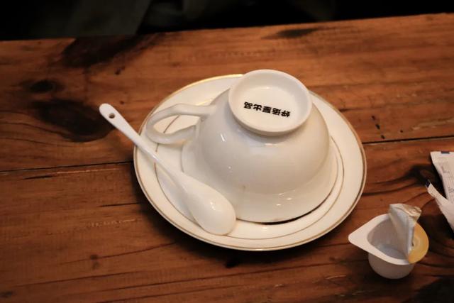 实探贵阳塔罗牌店，这届年轻人@￥算的是什么？