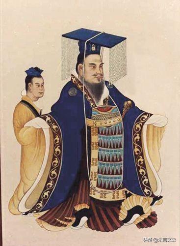 一个官员被免职后举家迁徙，有@￥的对他说：八十年后必出贵女！