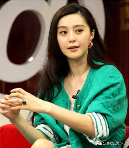 明星同款揭秘！原来范冰冰常年佩戴翡翠戒指的原因是这个？