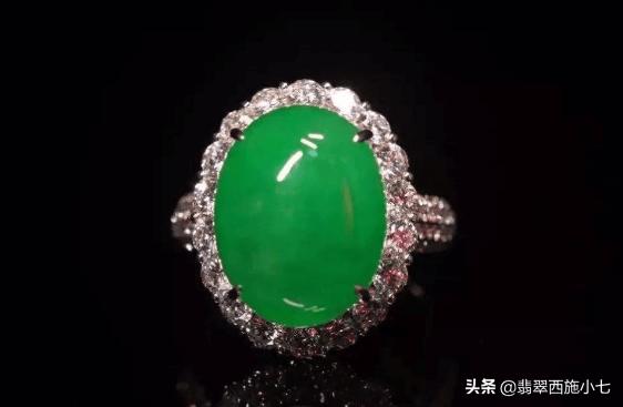 明星同款揭秘！原来范冰冰常年佩戴翡翠戒指的原因是这个？
