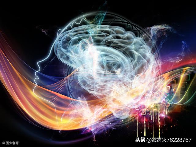 数学与数理并不容易分清，奇点是数学？数理？物理？哲学？文化？