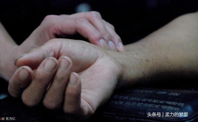 民间故事：医术还是神术？游方郎中兼@￥卜卦，不要钱财只求三餐