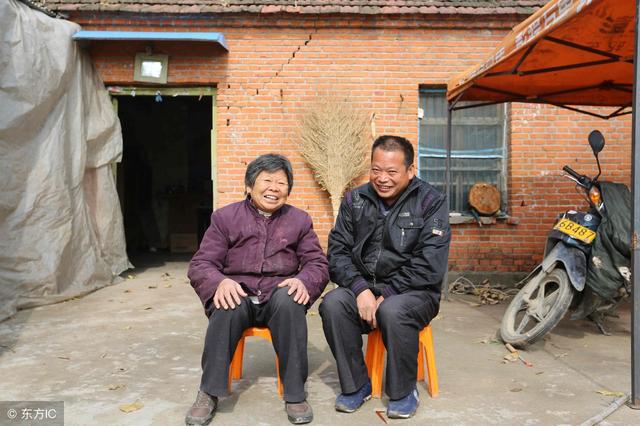 农村老人常说：“穷@￥，富烧香”你们知道是什么意思吗？