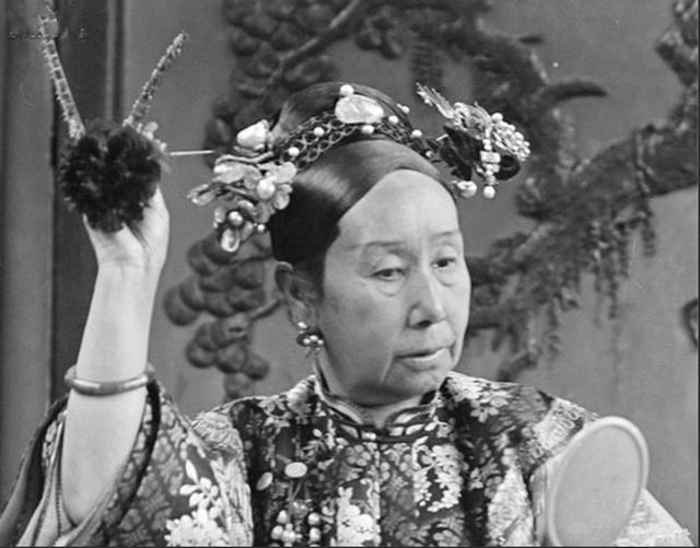 陪伴慈禧53年的大太监李莲英:8岁就拿到的处世哲学，护他一世周全