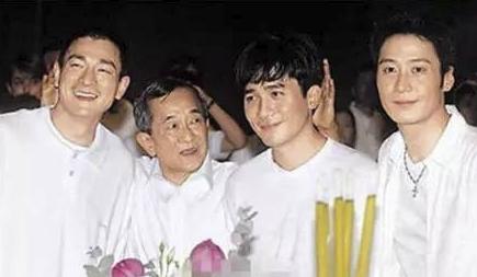 “吹牛大王”王林：隔着十公里都能把你打死