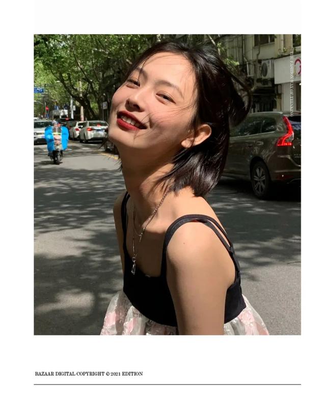 女人情绪的大大大大波动：剪完头发