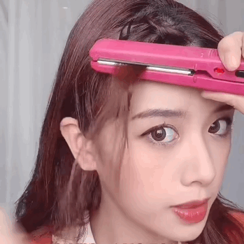 女人情绪的大大大大波动：剪完头发