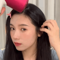 女人情绪的大大大大波动：剪完头发