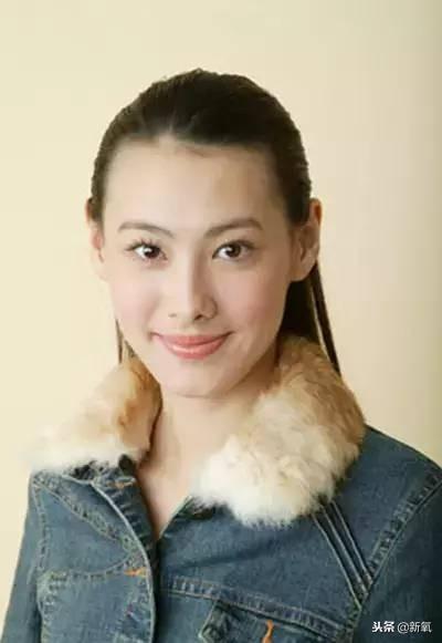 年薪百万的都市精英女性脸，长成什么样？