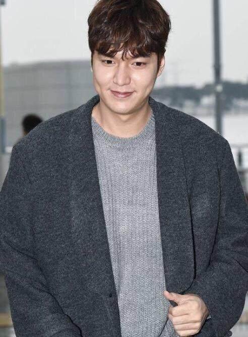 曾帅成标杆，现各有各丑，韩国六位男神颜值大变样，有的才30岁