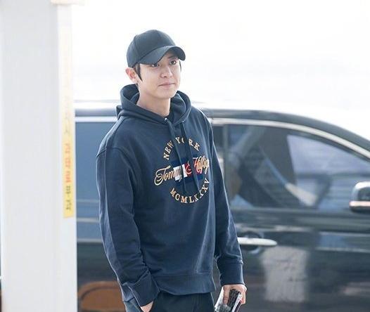 曾帅成标杆，现各有各丑，韩国六位男神颜值大变样，有的才30岁