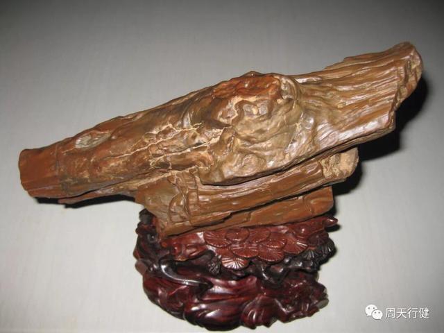 杜月笙命造：旺衰和格局相结合的分析角度