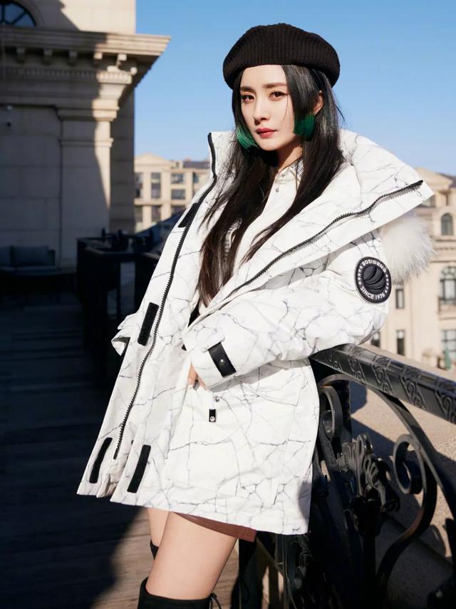 你是什么脸型就选什么刘海，这4款超显脸小，堪比换头