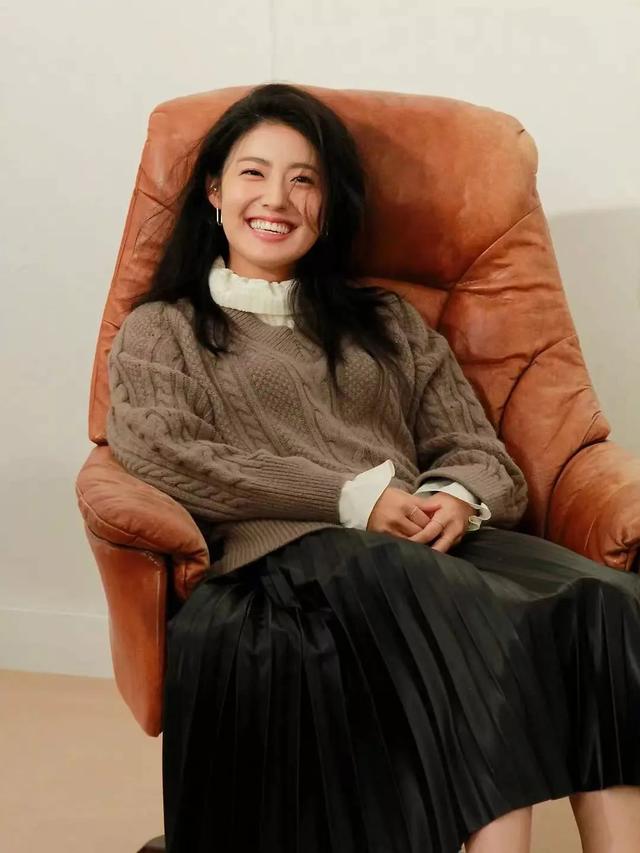 你是什么脸型就选什么刘海，这4款超显脸小，堪比换头