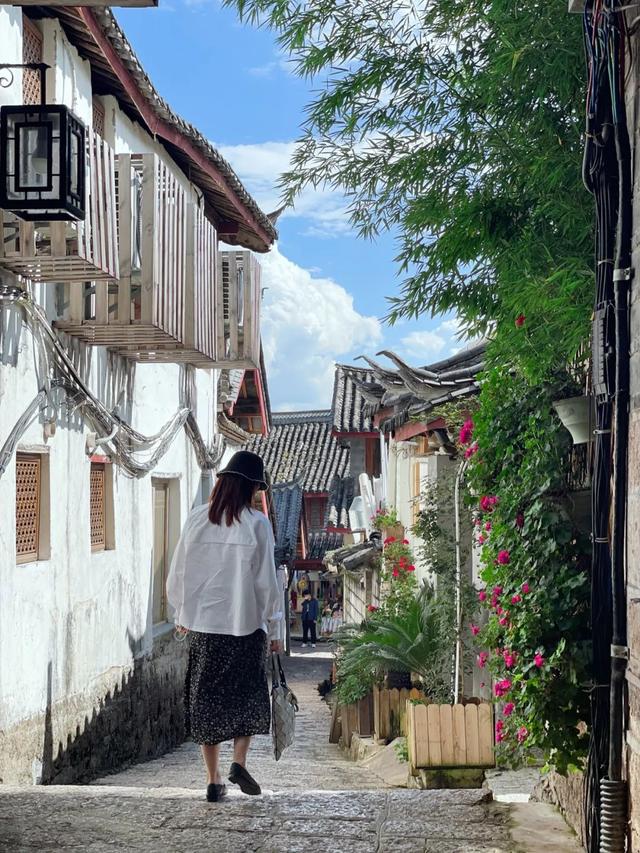 火出圈的大厂相亲文档：把长得好看写上去，就很有用