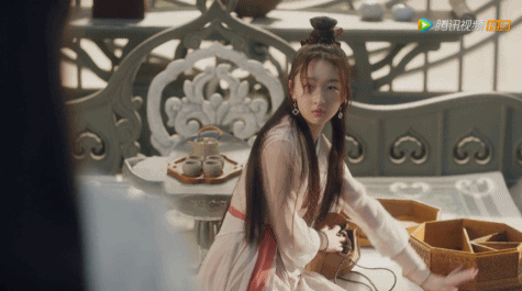 《千古玦尘》首播周冬雨演技惹争议？追仙侠剧，没人逃得过真香