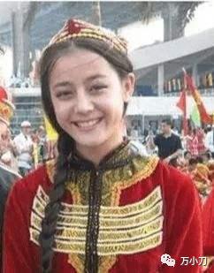 万小刀：“西域美人”的瓜